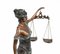 Figurine Lady Justice en Bronze avec Balance de la Loi 7
