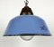 Lámpara colgante industrial de hierro fundido y esmalte azul con cubierta de vidrio, años 60, Imagen 5