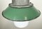 Lámpara colgante industrial de hierro fundido y esmalte verde, años 60, Imagen 4