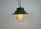 Lámpara colgante industrial de hierro fundido y esmalte verde, años 60, Imagen 16