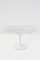 Runder Tisch aus weißem Marmor, Eero Saarinen zugeschrieben, 1970er 1