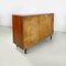 Moderne italienische Mid-Century Kommode aus Holz & schwarzem Metall, 1960er 7