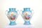 Jarrones franceses de porcelana con flores estilo Sevres. Juego de 2, Imagen 3