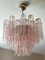 Lampadario in vetro di Murano rosa con prismi tubolari, inizio XXI secolo, Immagine 1