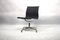 Sedia Ea 102 Drehbar Mid-Century di Charles & Ray Eames per Vitra, Immagine 13