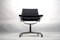 Silla Drehbar modelo Ea 102 Mid-Century de Charles & Ray Eames para Vitra, Imagen 24