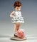 Figurine de Joujou Girl with Ball par Germaine Bouret pour Goldscheider Vienna, 1938 5