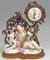 Reloj de mesa Alegoría del otoño de bronce y porcelana atribuido a Kaendler para Meissen, 1745, Imagen 2