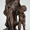 Bronzeskulptur einer Frau mit Kind, 1950er 9