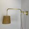Lámpara de pared minimalista ajustable con contrapeso de latón, Italia, años 60, Imagen 14