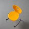 Chaise Pantoswing-Lupo Verner Panton Jaune attribuée à Verner Panton, 2000s 7