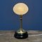 Lampada da tavolo antica in ottone con cappa in vetro acciottolato, Immagine 2