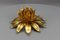 Plafón estilo Hollywood Regency en forma de flor de metal dorado, años 70, Imagen 9