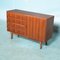 Minimalistisches Mid-Century Sideboard aus Nussholz, 1960er 1