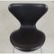 Sieben Stühle aus patiniertem schwarzem Leder von Arne Jacobsen für Fritz Hansen, 1980er, 5er Set 10