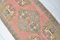 Petit tapis en laine rose 3