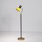 Italienische Stehlampe aus Messing mit Gelbem Lampenschirm, 1960er 1