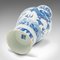 Jarrón chino vintage grande de cerámica en blanco y azul, años 40, Imagen 7
