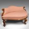 Englischer viktorianischer Love Seat aus Nussholz, 1840er 1
