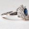 18 Karat White Gold Daisy Ring with Sapphire and Brilliant Cut Diamonds, 1960s, Image 6