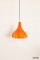 Lámpara colgante de vidrio naranja de Peill & Putzler, años 60, Imagen 12