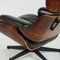 Poltrona Eames in palissandro e pelle nera con poggiapiedi di Herman Miller, anni '60, set di 2, Immagine 14