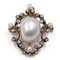 Brosche Anhänger aus 14 Karat Gelbgold und Silber mit weißen Mabé-Perlen, weißen Perlen und geschliffenen Diamanten, 900er 1