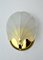 Italienische Muschel Wandlampe aus Opakem Glas, 1980 5