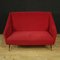 Italienisches Sofa aus Rotem Samt, 1960er 5