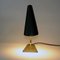 Lámpara de mesa clásica y negra de metal en forma de cono, Suecia, años 50, Imagen 6