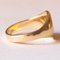 Vintage 18k Yellow Gold and Engraved Signet Ring 7