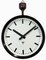 Reloj de fábrica industrial grande de baquelita de doble cara de Pragotron, años 50, Imagen 1