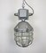 Lámpara colgante industrial grande en forma de jaula de aluminio fundido, años 70, Imagen 10