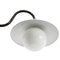 Industrielle Vintage Wandlampe aus weißer Emaille, Messing und weißem Opalglas 6