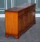 Vintage Bradley Burr Eibenholz Sideboard mit vier Türen 8