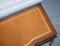 Edwardianischer Sheraton Schreibtisch aus braunem Leder von Maple & Co., 1900er 7