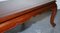Tavolino da caffè rettangolare in legno duro con intarsio in ottone, Immagine 9