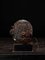 Cabeza trofeo antropomorfa de Bamileke con cuentas de vidrio europeas, Imagen 7