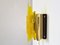 Lámpara de pared danesa de acrílico y metal en amarillo de Claus Bolby para Cebo Industri, años 60, Imagen 5