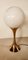 Lámpara vintage de latón con esfera de vidrio, Imagen 2