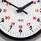 Petite Horloge 24 Heures en Bakélite par Gent of Leicester 2