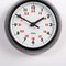 Petite Horloge 24 Heures en Bakélite par Gent of Leicester 3