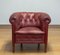 Schwedischer Purpurroter Chesterfield Club Chair aus patiniertem Leder, 1930er 6