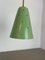 Lámpara de pared ajustable verde con contrapeso de latón al estilo de Stilnovo, Italia, años 60, Imagen 15