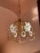 Lámpara de araña italiana de latón con flores y cristales de cristal de Murano, años 70, Imagen 3