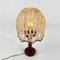 Tischlampe mit Gestell aus Eichenholz & Lampenschirm aus Makramee, 1960er 1