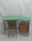 Escritorio y silla de escritorio vintage de laminado verde, años 50. Juego de 2, Imagen 1