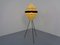 Lámpara de pie trípode Mid-Century, Alemania, años 50, Imagen 2