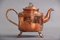 Antike Teekanne aus Kupfer 1