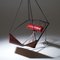 Sedia a dondolo moderna e spaziosa in pelle di Studio Stirling, Immagine 10